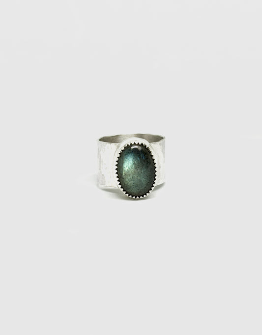 Thick Labradorite Ring