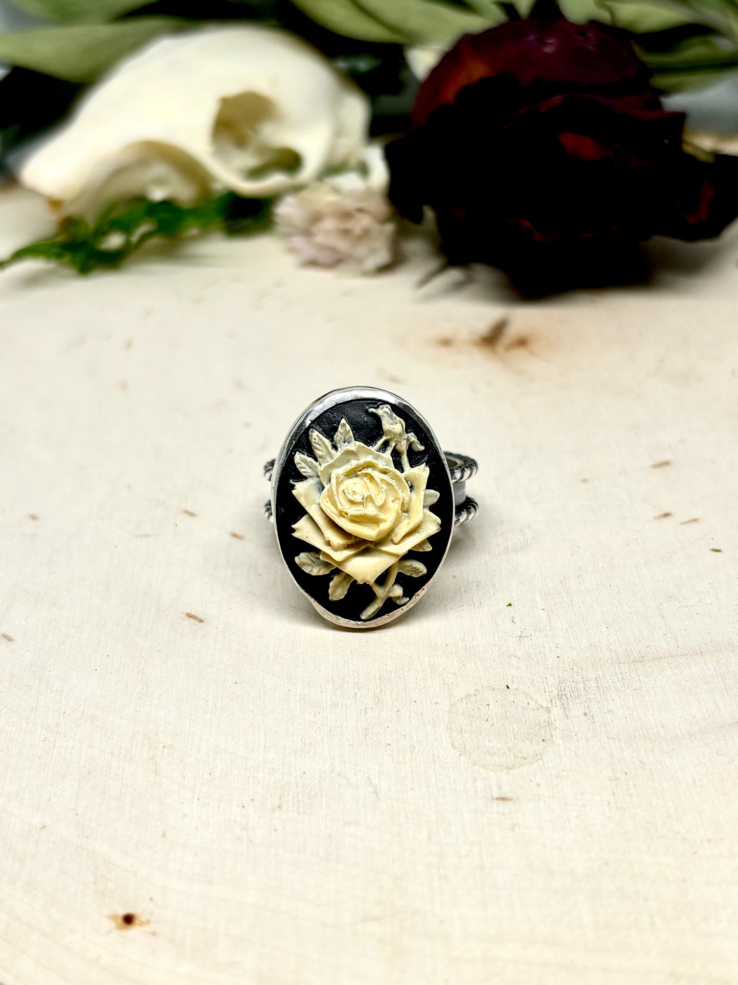 Cottage Core Ring - size 9