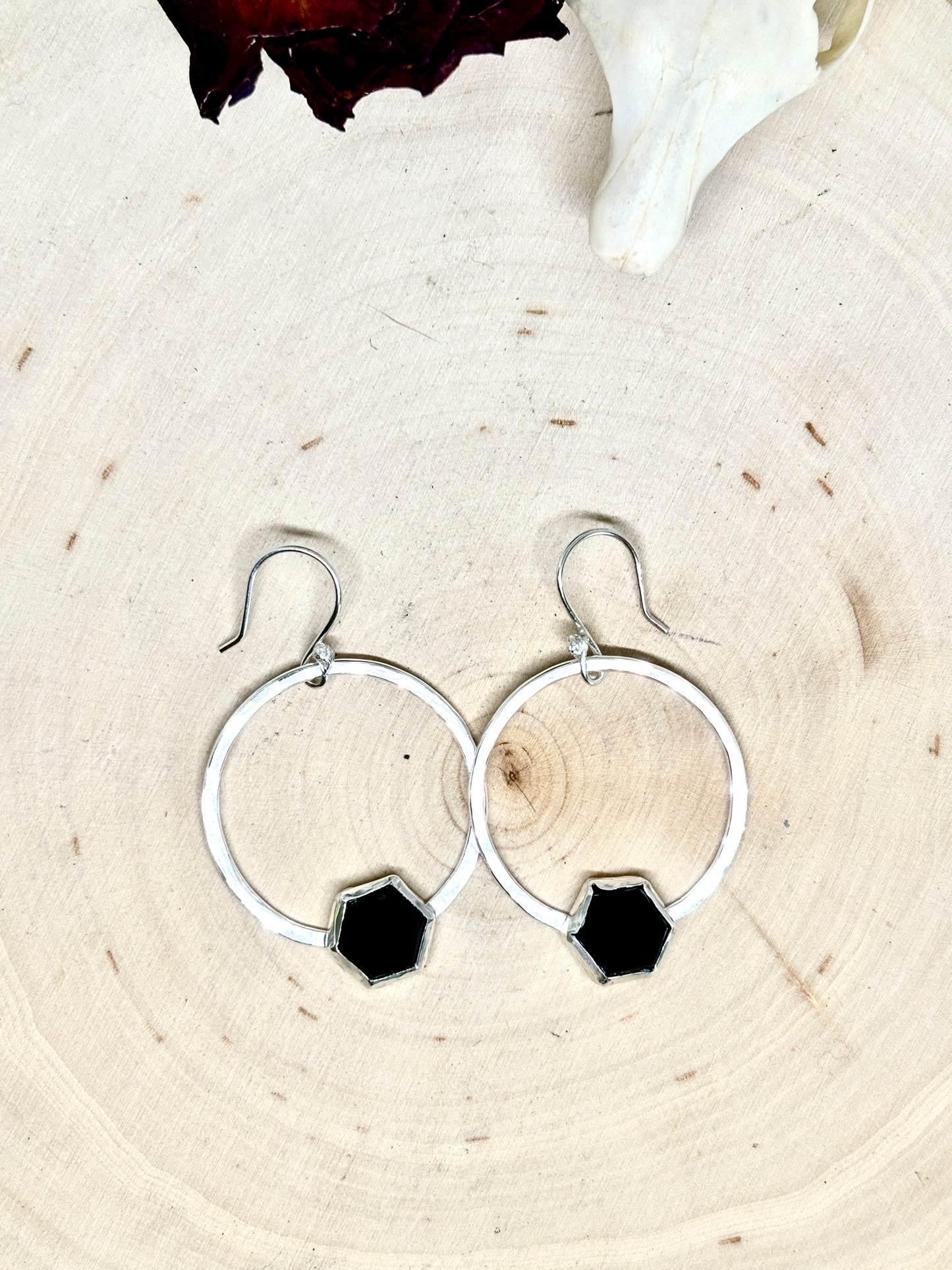 Noir Hoops